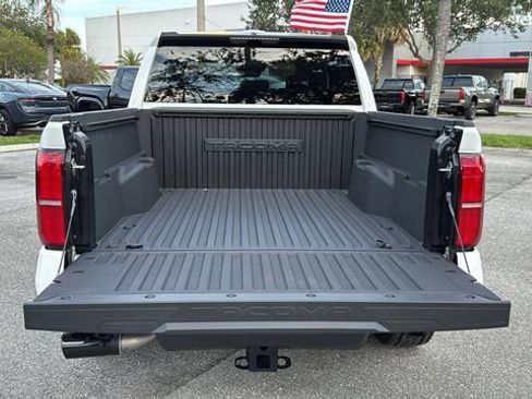 Used 2024 Toyota Tacoma SR5 image 9