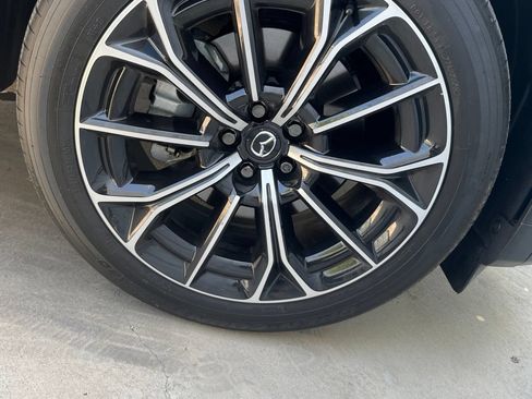 Certified 2025 MAZDA CX-70 Plug-In Hybrid w/ Premium Pkg AWD/4WD image 25