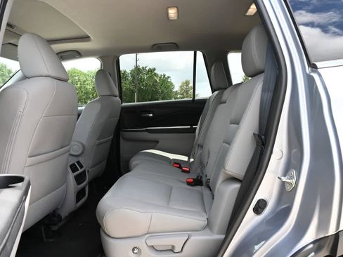 Used 2018 Honda Pilot EX-L image 19