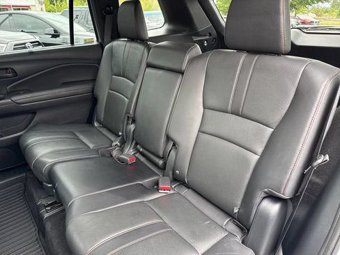 Used 2023 Honda Passport TrailSport image 19