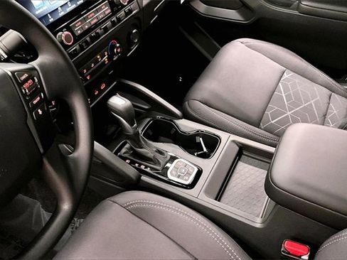 New 2026 Nissan Frontier SV w/ Tow Package image 8