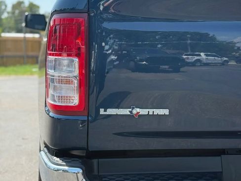 Used 2022 RAM 1500 Lone Star AWD/4WD image 9