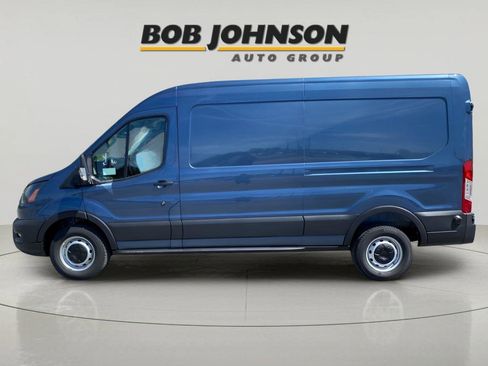 New 2025 Ford Transit 150 148 Medium Roof w/ Load Area Protection Package RWD image 11