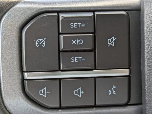 Certified 2023 Ford F250 Lariat AWD/4WD image 24