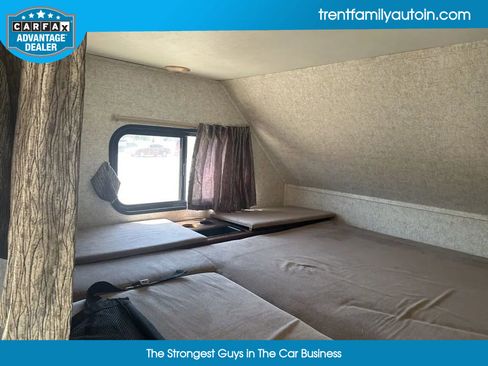 Used 2017 Ford E-450 and Econoline 450 Super Duty w/ Motorhome Prep Package image 44