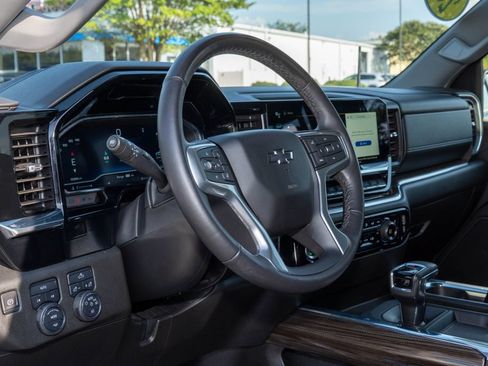Used 2023 Chevrolet Silverado 1500 RST w/ LPO, Dark Essentials Package AWD/4WD image 14