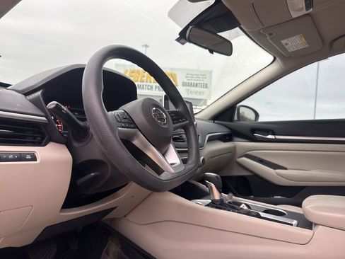 Certified 2022 Nissan Altima 2.5 SV image 37