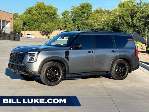 Used 2026 Nissan Armada PRO-4X w/ Captain's Chari Seat Package AWD/4WD image 1