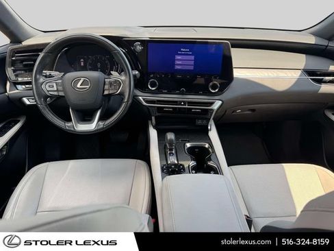 Used 2023 Lexus RX 350 Premium w/ Accessory Package AWD/4WD image 18