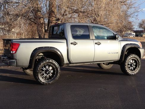 Used 2014 Nissan Titan S image 4