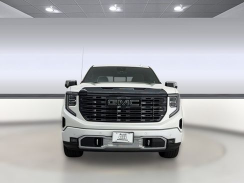 Used 2023 GMC Sierra 1500 Denali Ultimate AWD/4WD image 6
