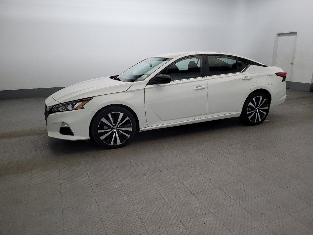 Used 2022 Nissan Altima 2.5 SR AWD/4WD image 2
