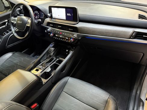 Used 2022 Kia Telluride SX w/ SX Prestige Package image 52