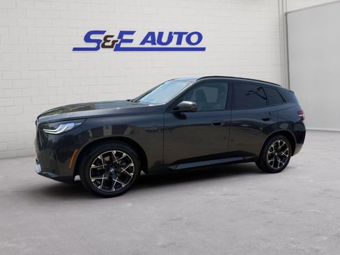 Used 2025 BMW X3 xDrive30i AWD/4WD image 1