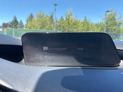 Used 2020 MAZDA MAZDA3 Sedan w/ Premium Package FWD image 16