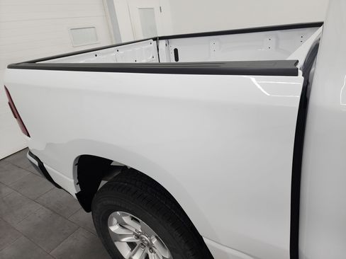 Used 2024 RAM 1500 Laramie image 25