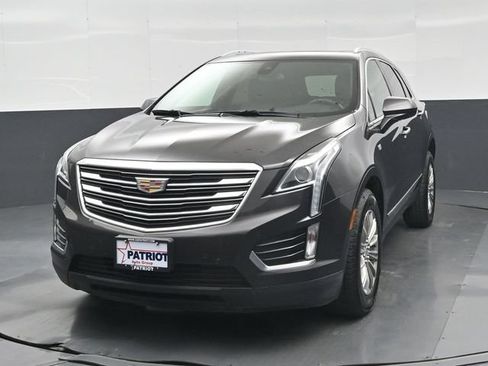 Used 2017 Cadillac XT5 Luxury w/ Driver Awareness Package AWD/4WD image 33