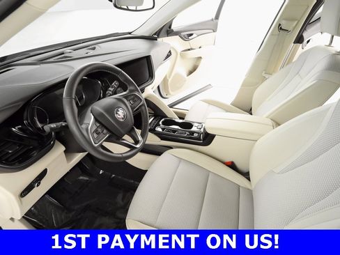 Used 2023 Buick Envision Preferred image 21