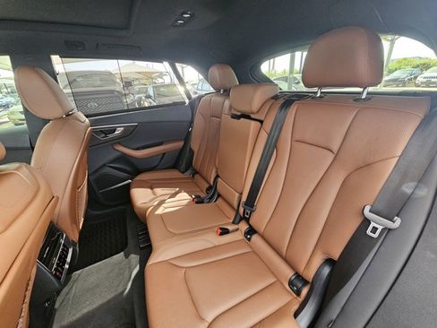 Used 2023 Audi Q8 Prestige AWD/4WD image 15