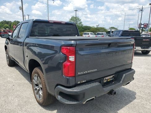 Used 2021 Chevrolet Silverado 1500 RST w/ Z71 Off-Road Package AWD/4WD image 3