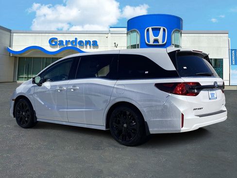 New 2026 Honda Odyssey Sport-L image 4