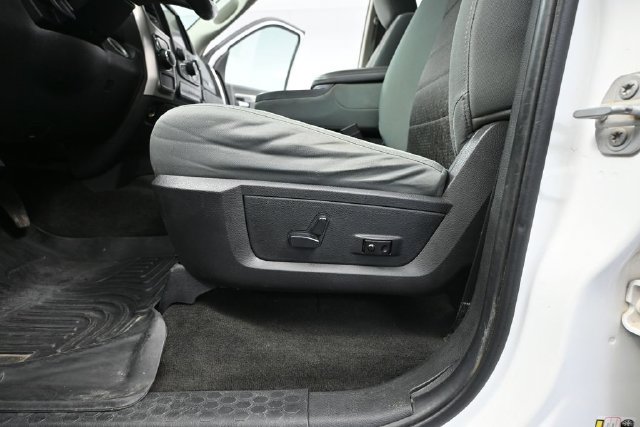 Used 2017 RAM 1500 Big Horn RWD image 16