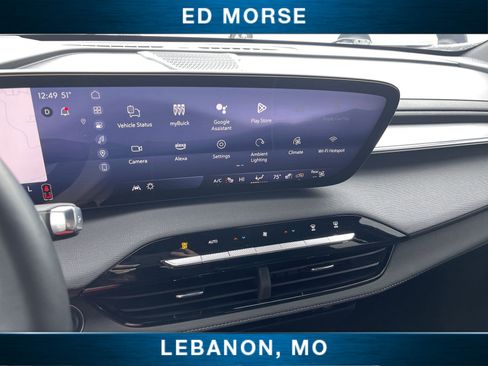 Used 2025 Buick Enclave Preferred image 13