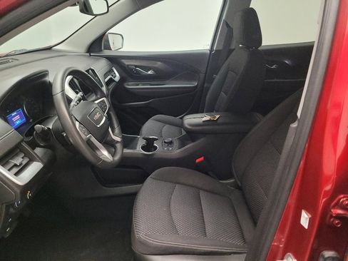 Used 2023 GMC Terrain SLE w/ Driver Convenience Package FWD image 17