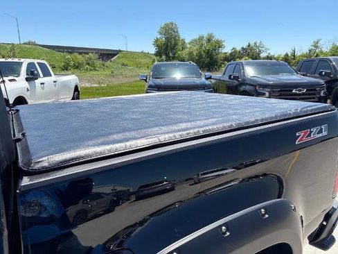 Used 2019 Chevrolet Colorado Z71 AWD/4WD image 44