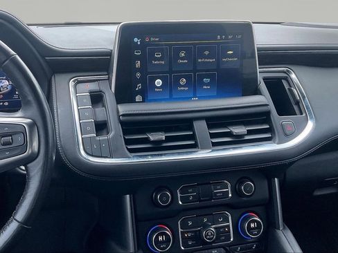 Used 2022 Chevrolet Suburban Z71 w/ Z71 Off-Road Package image 11