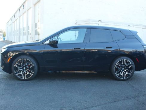 New 2026 BMW iX xDrive60 w/ M Sport Package image 4