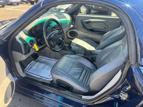 Used 1999 Porsche Boxster RWD image 28