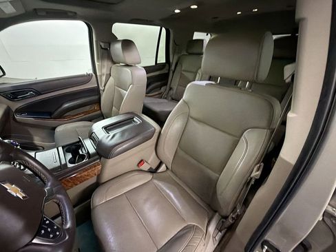 Used 2015 Chevrolet Tahoe LTZ RWD image 20
