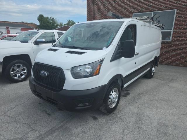 Used 2021 Ford Transit 150 Low Roof AWD image 4