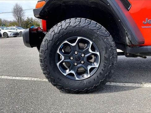 Used 2023 Jeep Wrangler Unlimited Rubicon 4xe AWD/4WD image 7