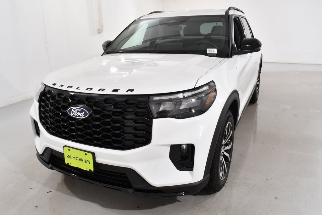 New 2027 Ford Explorer ST-Line AWD/4WD image 2