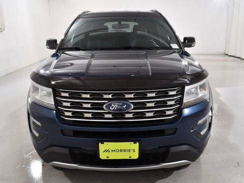 Used 2016 Ford Explorer XLT w/ Equipment Group 202A AWD/4WD image 3