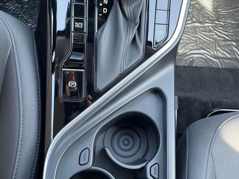 New 2026 Kia Niro LX image 19