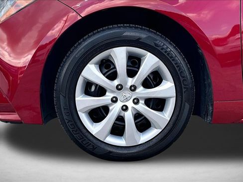 Used 2024 Toyota Corolla LE FWD image 10