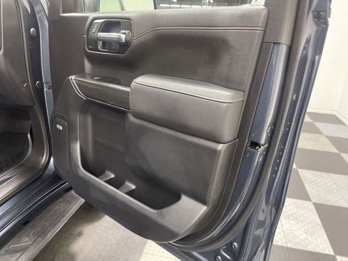 Used 2022 GMC Sierra 1500 AT4 w/ AT4 Preferred Package image 23