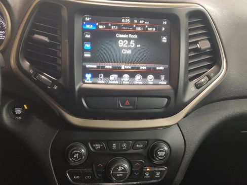 Used 2017 Jeep Cherokee 75th Anniversary image 25