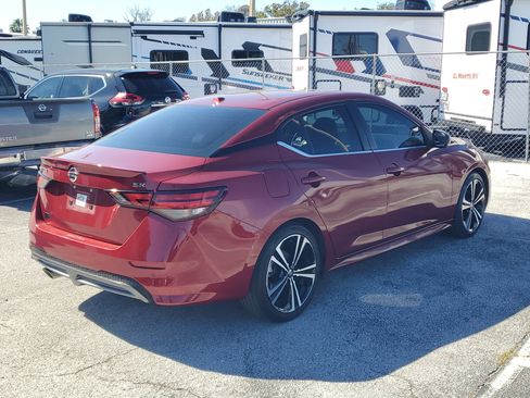 Certified 2021 Nissan Sentra SR w/ SR Premium Package image 4