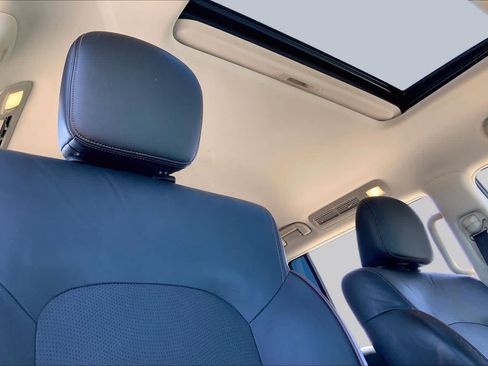 Used 2020 Nissan Armada SL w/ Premium Package RWD image 13