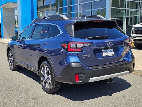 Used 2021 Subaru Outback Touring XT AWD/4WD image 3