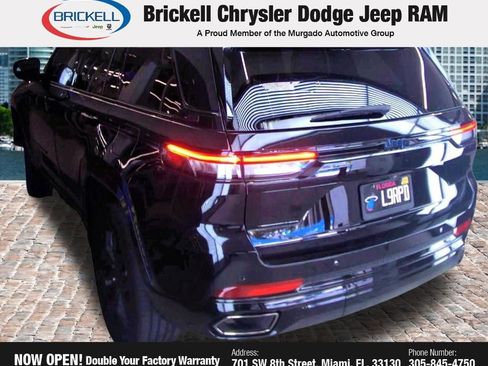 Used 2025 Jeep Grand Cherokee Limited 4xe AWD/4WD image 22