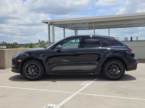 Certified 2026 Porsche Macan Turbo AWD/4WD image 2