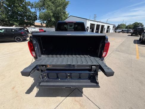 Used 2022 GMC Sierra 2500 SLE w/ SLE Convenience Package AWD/4WD image 34