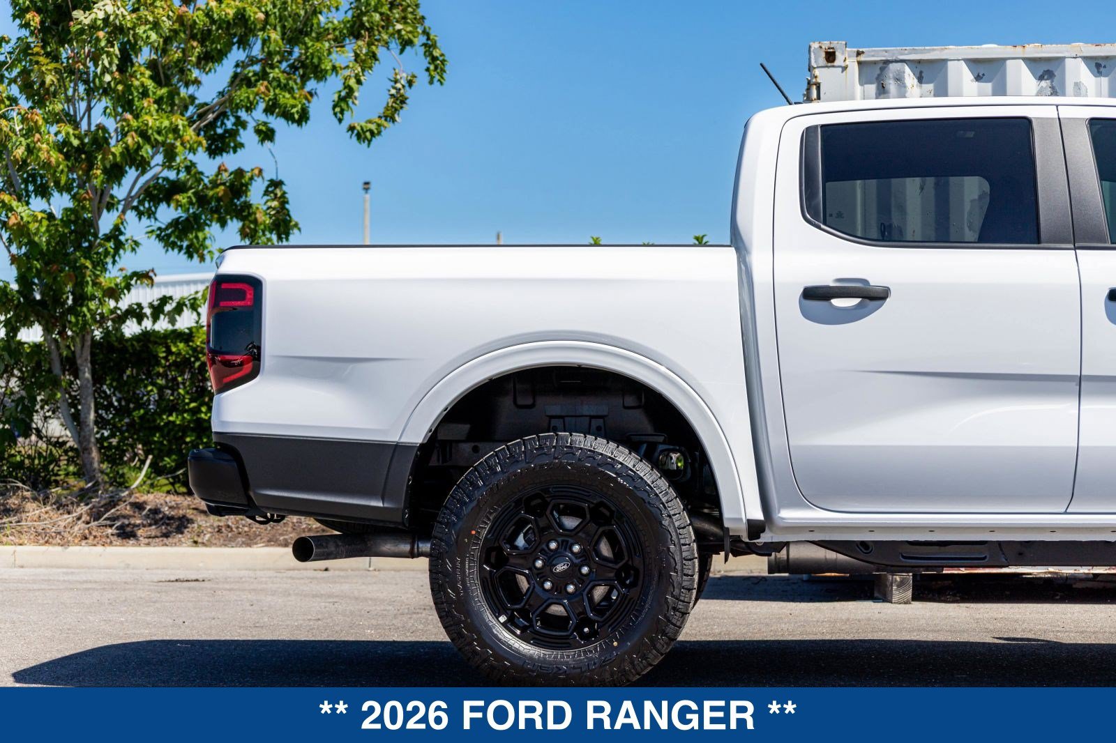 New 2026 Ford Ranger XLT w/ Black Appearance Package RWD image 26