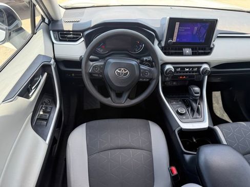 Used 2023 Toyota RAV4 XLE w/ Convenience Package AWD/4WD image 23