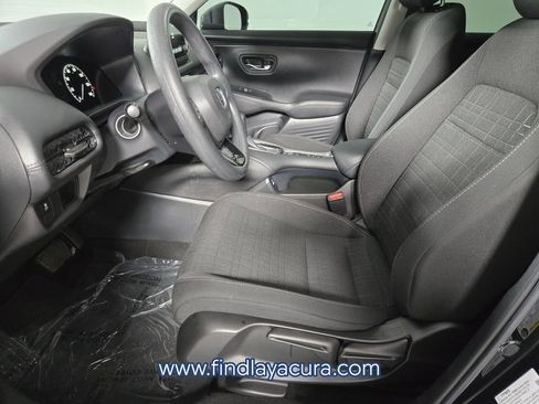 Used 2023 Honda HR-V LX image 12